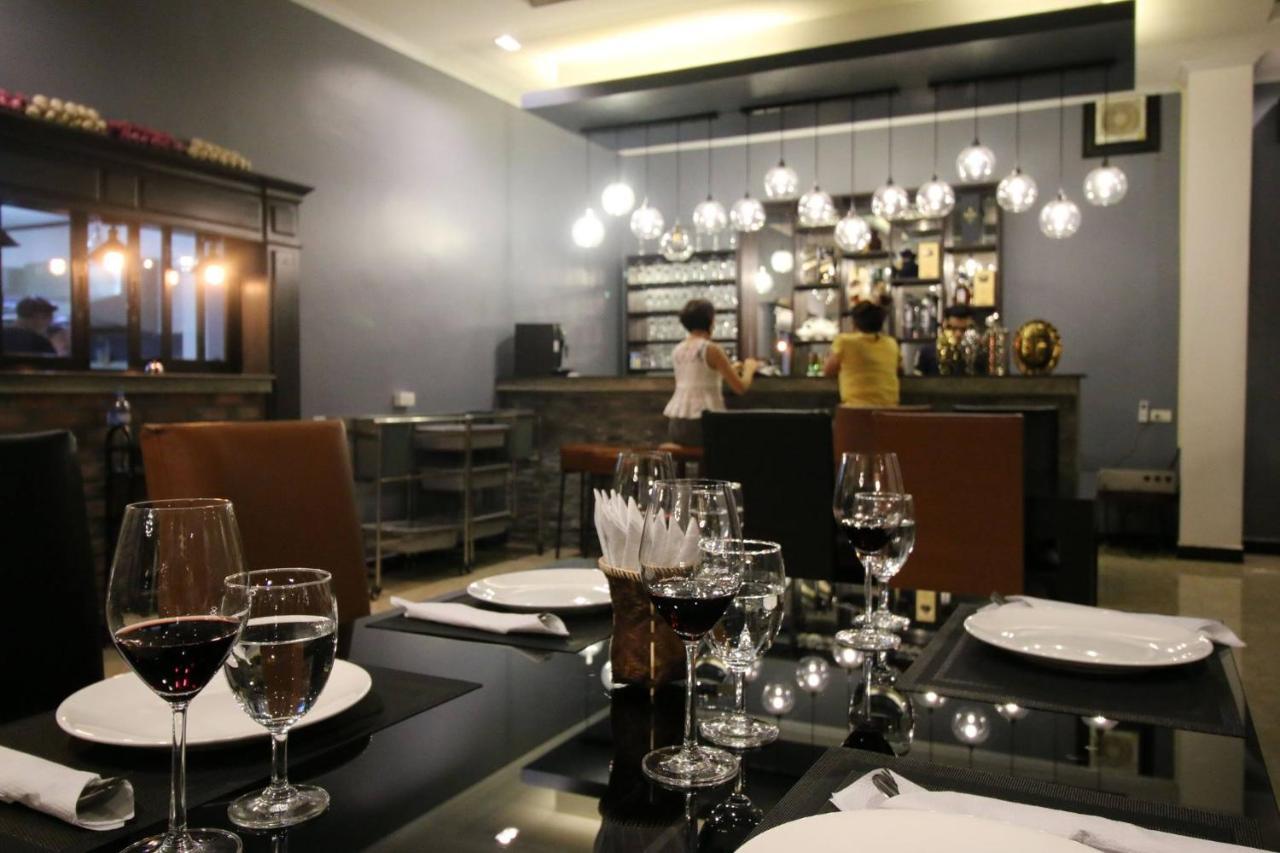 ויינטיאן Khounmixay Hotel מראה חיצוני תמונה